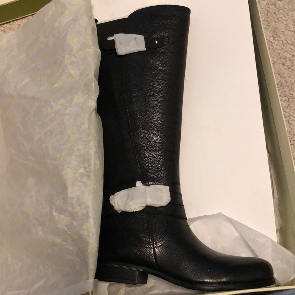Women’s naturalizer boots